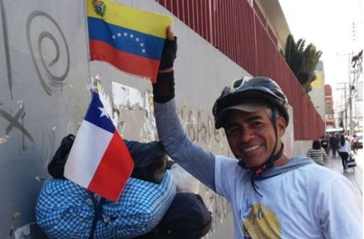 [VIDEO] Profesor venezolano pedaleó un año hasta llegar a Chile