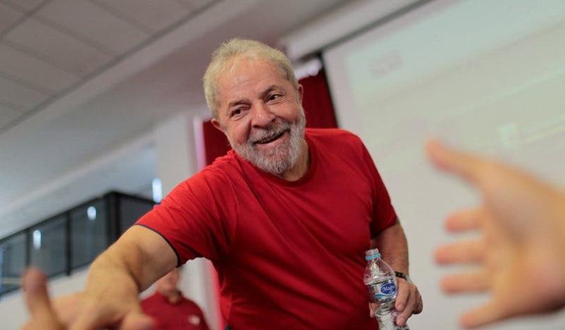 Presidente de Corte Suprema brasileña suspende fallo que podía liberar a Lula