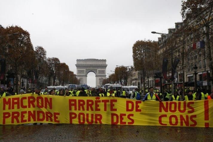 Violentos enfrentamientos en París en nueva protesta contra Macron