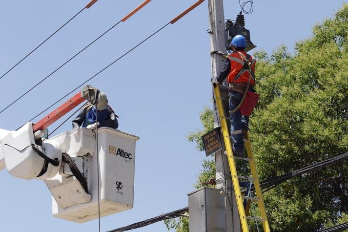 Enel reporta corte de energía eléctrica en algunos sectores de Macul