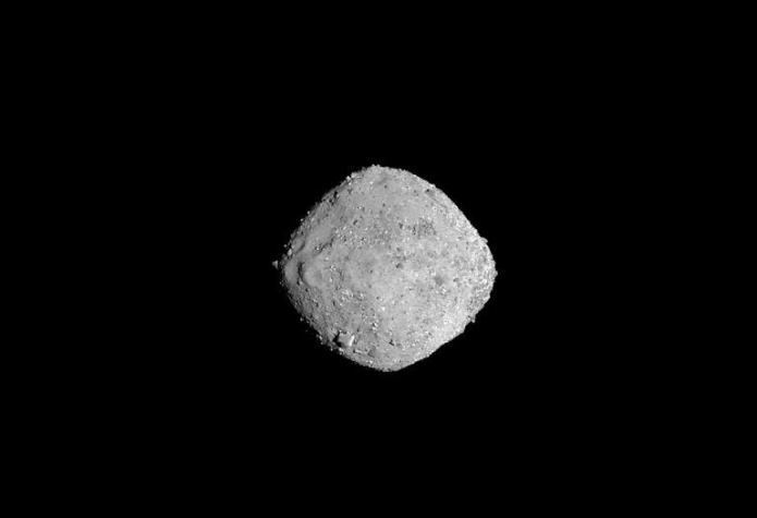 Primer recolector de muestras de asteroide de la NASA llega a su objetivo: Bennu