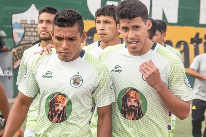 Club peruano de fútbol quiere colocar a pirata Jack Sparrow en su camiseta