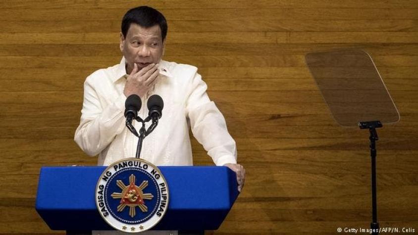 Filipinas: Duterte dice que obispos católicos "son inútiles"