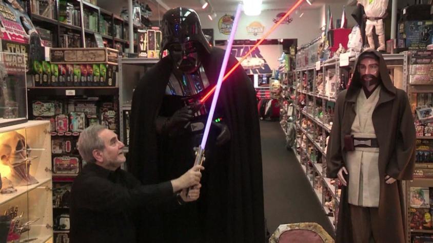 [VIDEO] "Star Wars": Espada láser de Luke Skywalker está a la venta