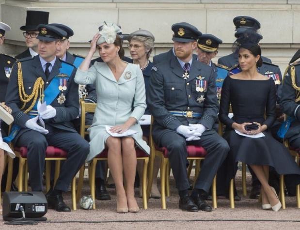 Desde la reina a Meghan: ¿Por qué en la realeza británica siempre usan el mismo zapato?
