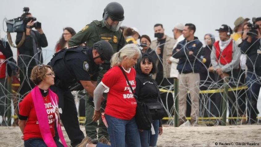 San Diego: Detienen a 32 personas en manifestación a favor de los inmigrantes centroamericanos