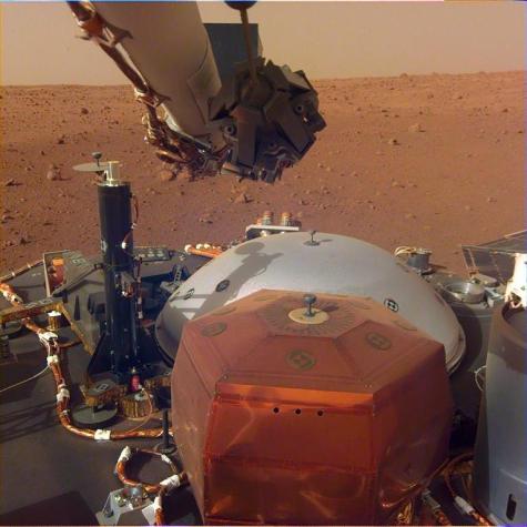 [FOTOS] La primera "selfie" de la sonda InSight en Marte