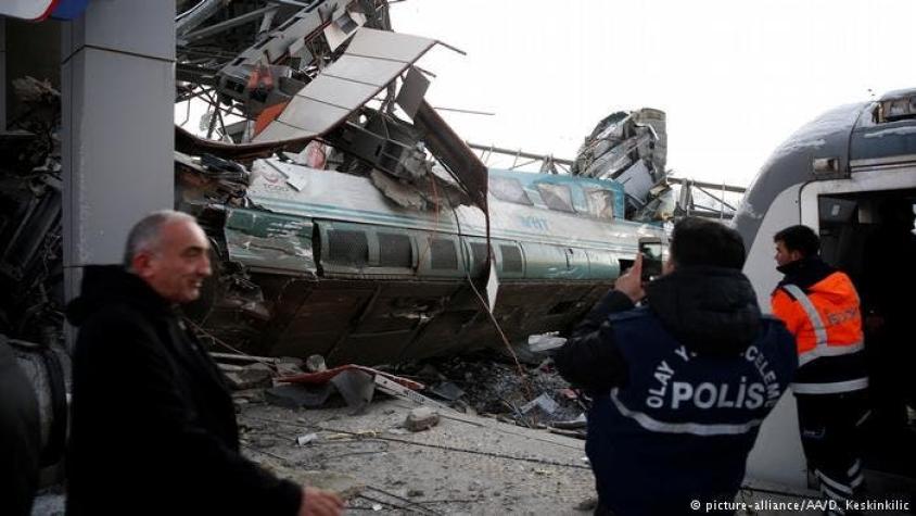 Turquía: accidente ferroviario deja al menos siete muertos