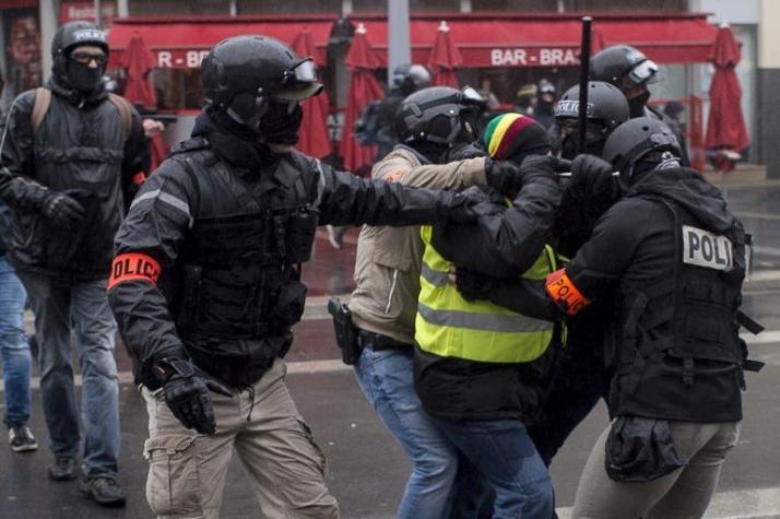 Francia: 168 detenidos en nueva marcha de los "chalecos amarillos"