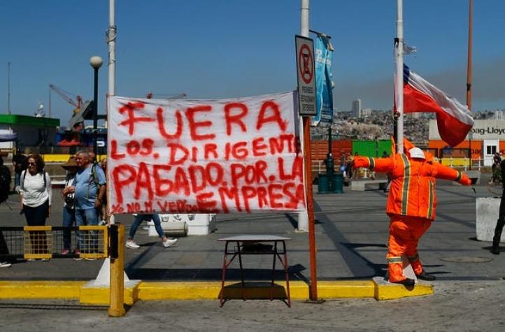 [VIDEO] Gobierno anuncia preacuerdo entre trabajadores portuarios de Valparaíso y empresa