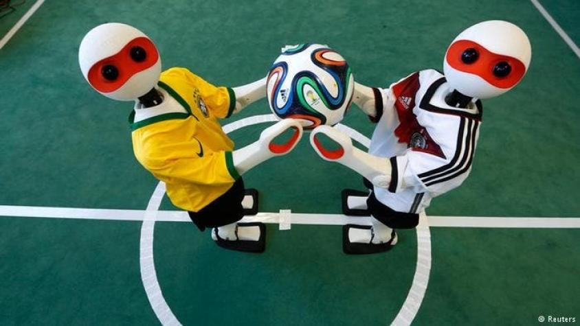 ¿Quién necesita robots que jueguen fútbol?