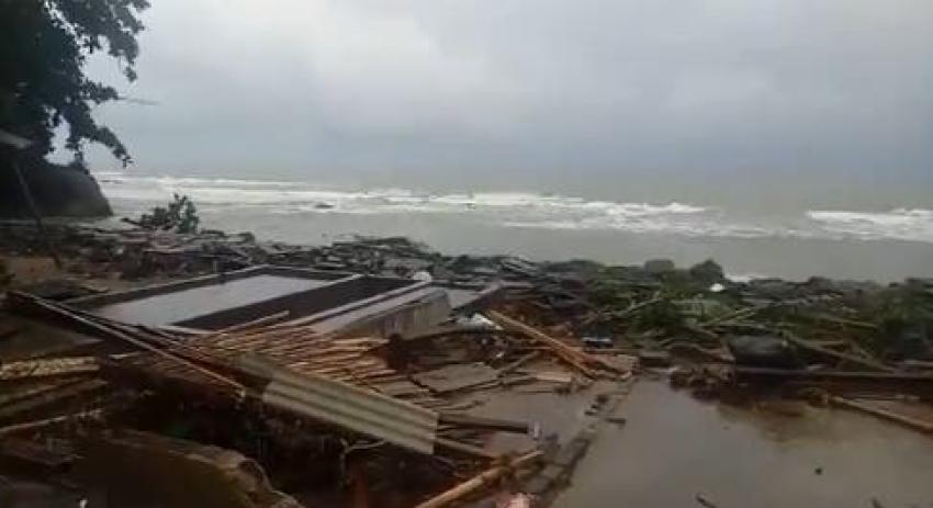 [VIDEO] Tsunami en Indonesia: Cifra de fallecidos se eleva a 281 tras intensa jornada de rescate