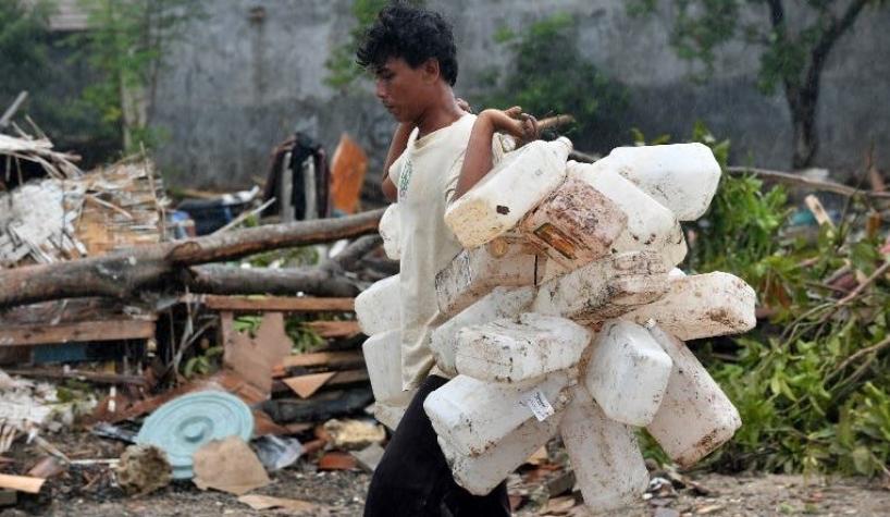 Número de muertos por tsunami en Indonesia se eleva a 429