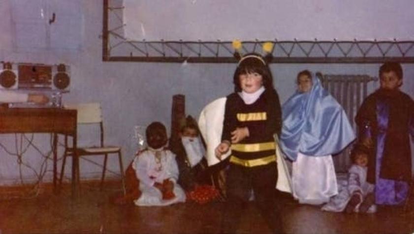 El simpático error de una mamá que disfrazó a su hija de "abeja de Belén" para Navidad