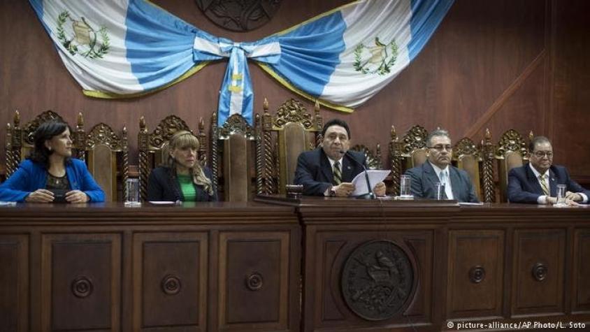 Guatemala: Acusan de prevaricación a tres magistrados de la Corte de Constitucionalidad