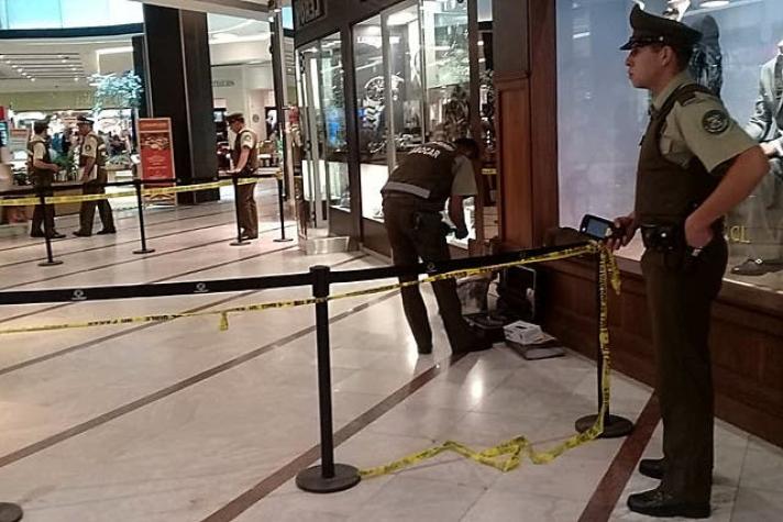 [VIDEO] Los momentos de terror que vivieron los testigos del asalto en el Mall Parque Arauco