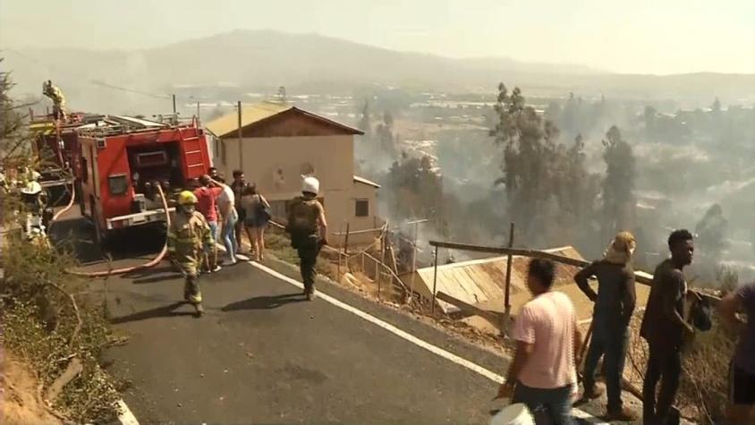 [VIDEO] 70 casas han sido destruidas por incendios forestales