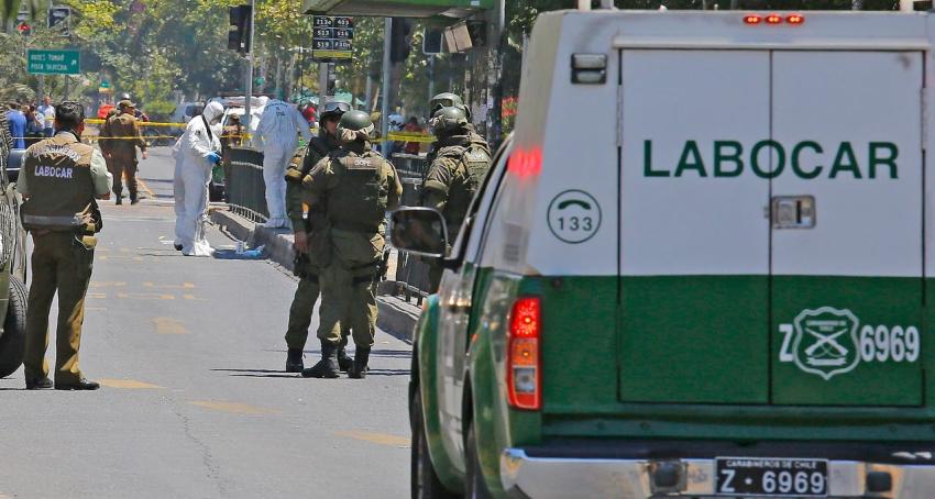 La dura pena de cárcel que arriesgan los autores de la explosión en Santiago centro