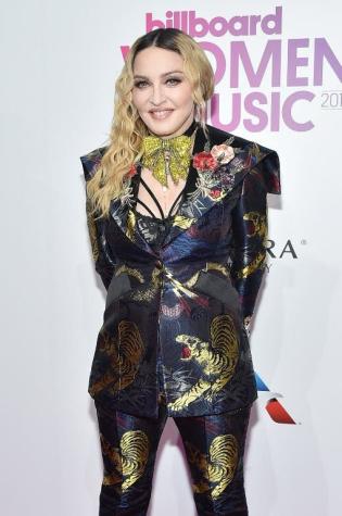 El mundo especula sobre una reciente cirugía de Madonna y así respondió la reina del pop