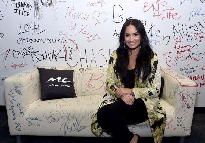 Demi Lovato en contra de Instagram por permitir anuncios de un videojuego "anti gordos"