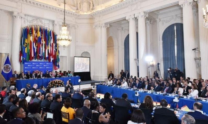 OEA aprueba resolución que declara ilegítimo nuevo mandato de Maduro en Venezuela