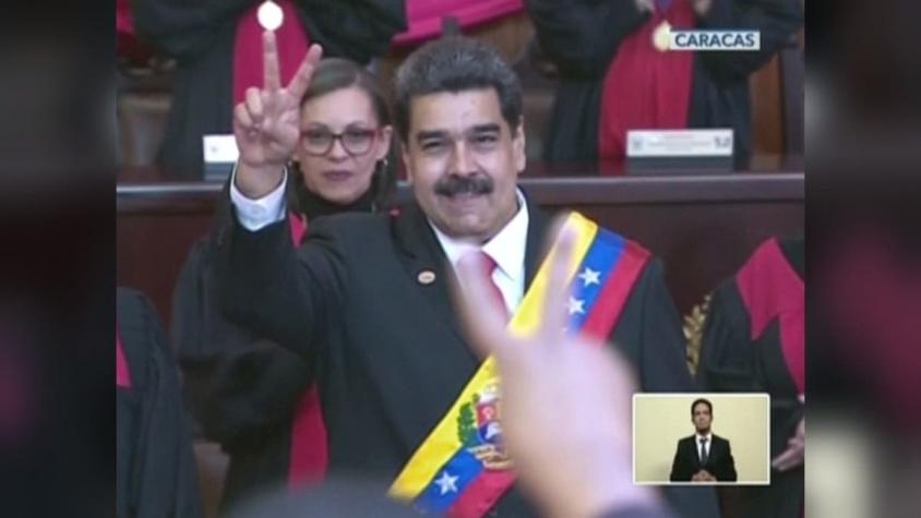 [VIDEO] Maduro jura como presidente hasta 2025