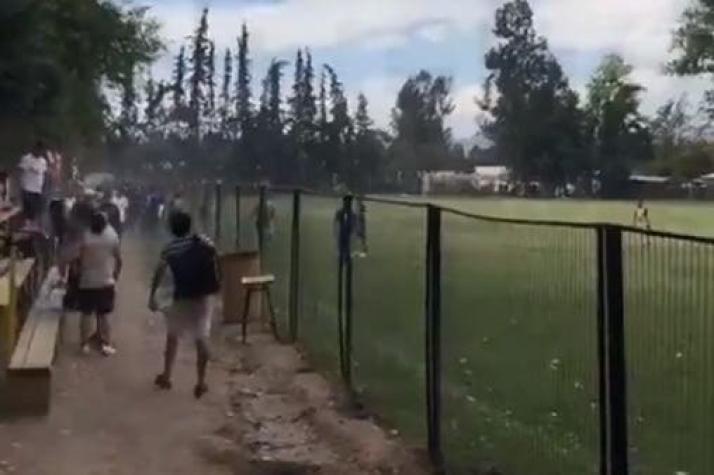 [VIDEO] Balacera en partido de fútbol amateur deja un muerto y varios heridos en Buin