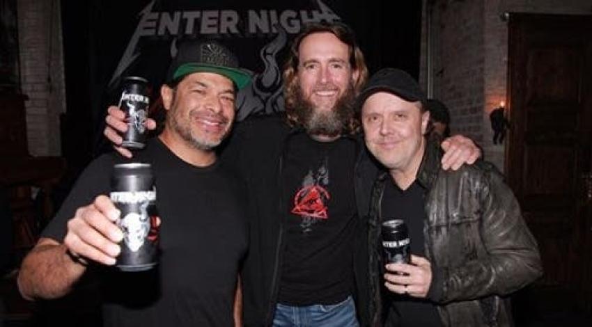 [FOTO] Metallica lanza su propia marca de cerveza