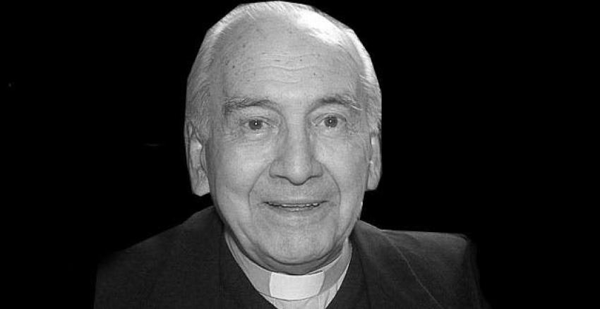 Jesuitas investigan denuncia por presuntos abusos contra fallecido sacerdote Renato Poblete