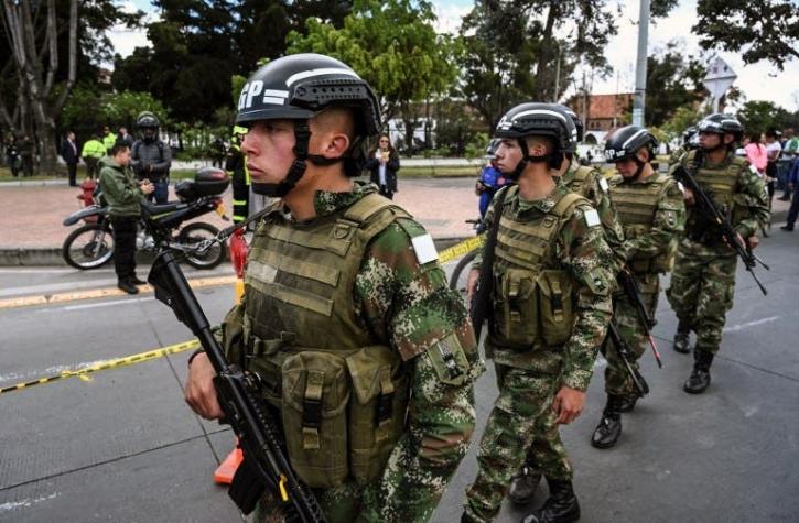 Gobierno de Colombia atribuye al ELN mortífero ataque con coche bomba en Bogotá