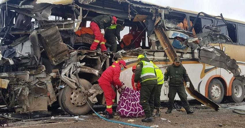 Al menos 35 muertos en accidentes de autobuses en Bolivia durante el fin de semana