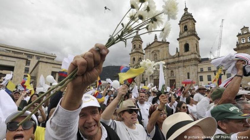 [FOTOS] Colombia rechaza en la calle el terrorismo