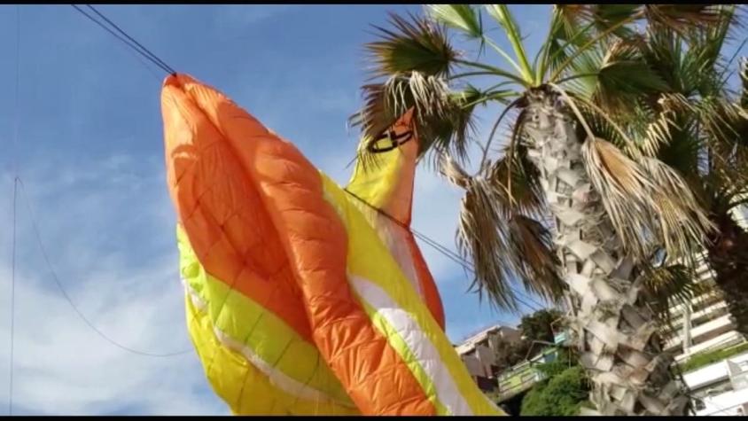 [VIDEO] Polémica por caída de parapente en Reñaca