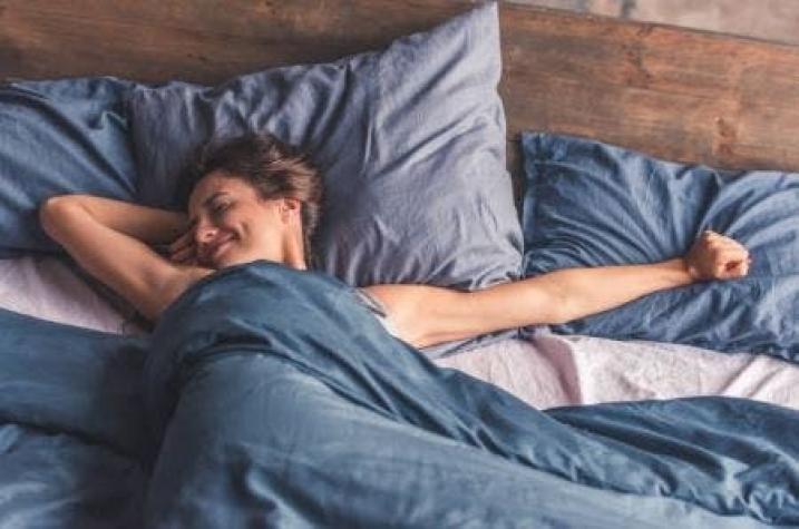 [FOTOS] ¿Te cuesta dormir? Siete consejos para conciliar el sueño con altas temperaturas