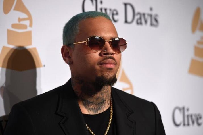 Cantante Chris Brown es liberado sin cargos tras ser acusado de violación