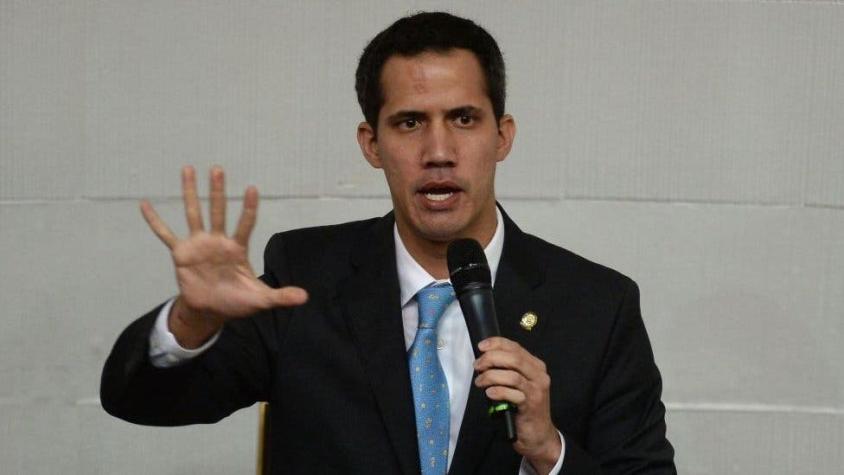 Venezuela: Asamblea Nacional anuncia que asume competencias del gobierno al que no reconoce