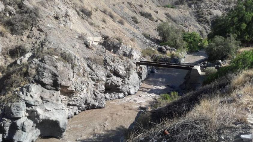 PDI investiga derrame de sustancia tóxica en río Aconcagua
