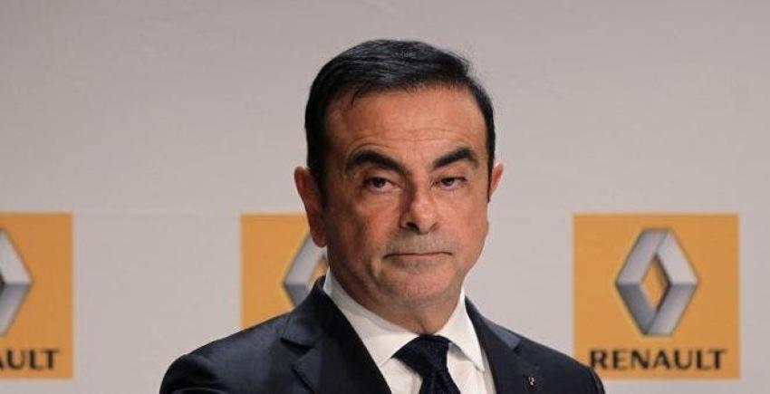 Carlos Ghosn renuncia a la presidencia de Renault