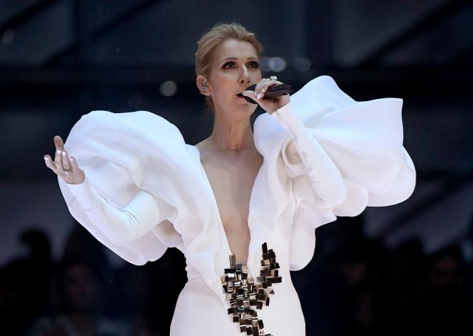 Céline Dion preocupa a sus fanáticos tras publicación de fotos que muestran su extrema delgadez