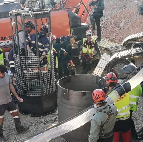 Rescate de Julen en España vive horas clave: ocho mineros cavan trayecto de 3,8 metros bajo tierra