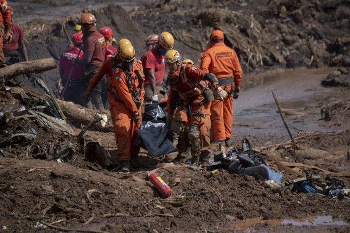 Sube a 84 el número de muertos en tragedia minera en Brasil