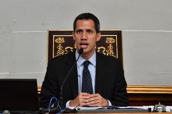 Corte Suprema prohíbe a Guaidó salir de Venezuela y congela sus bienes y cuentas