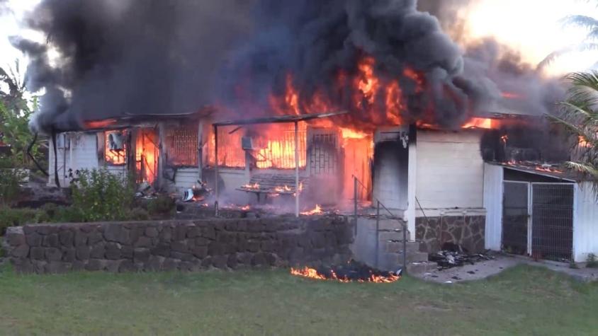 [VIDEO] Linchamiento e incendio en Rapa Nui