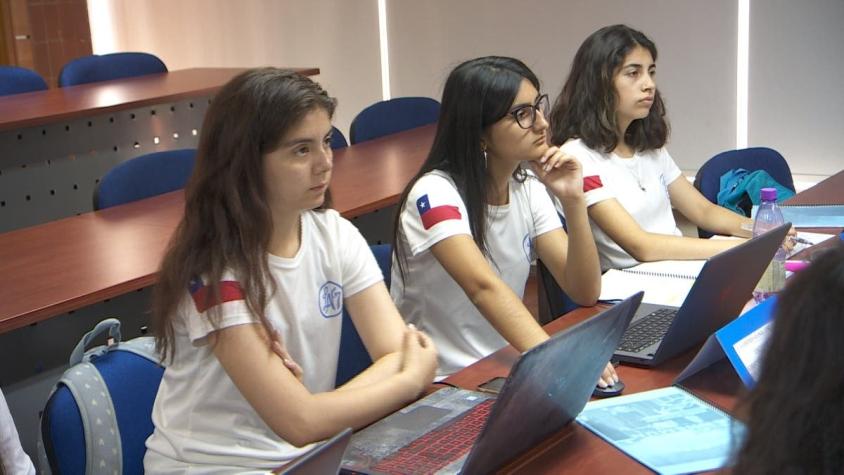 Estudiantes del Liceo 7 representarán a Chile en competencia de Naciones Unidas
