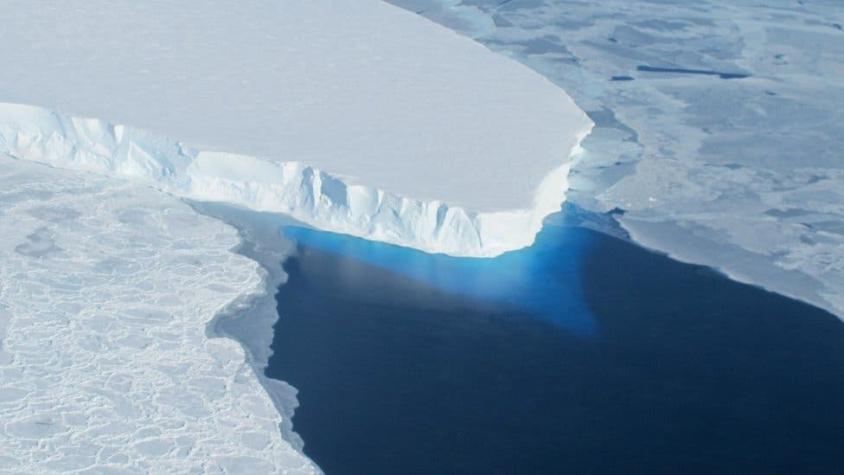 Antártica: la NASA descubre un "inquietante" hueco masivo que crece a "un ritmo explosivo"
