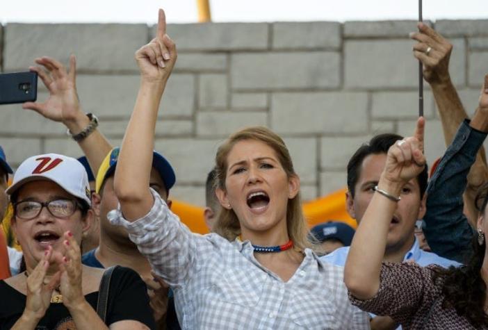 Representante de Guaidó en Chile: "Estamos actuando dentro de la Constitución de Venezuela"