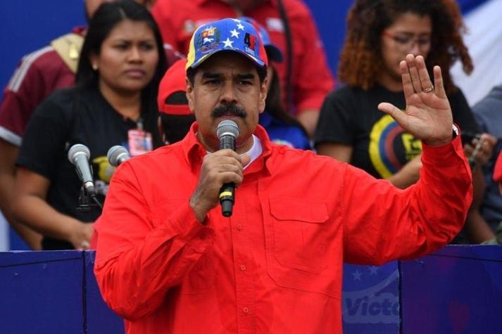 Maduro envía carta al Papa Francisco para que ayude al diálogo en Venezuela