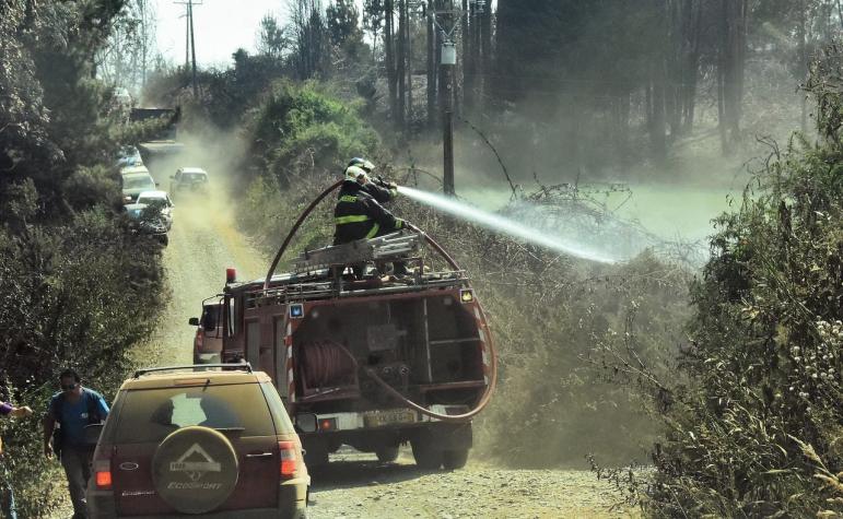 CMPC y Desafío Levantemos Chile reconstruirán viviendas afectadas por incendios forestales