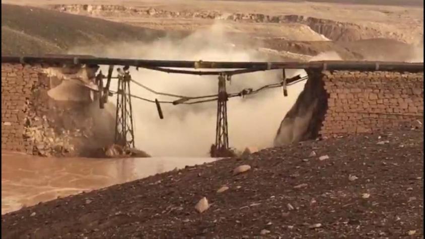 [VIDEO] Caída de puentes por lluvias en el norte