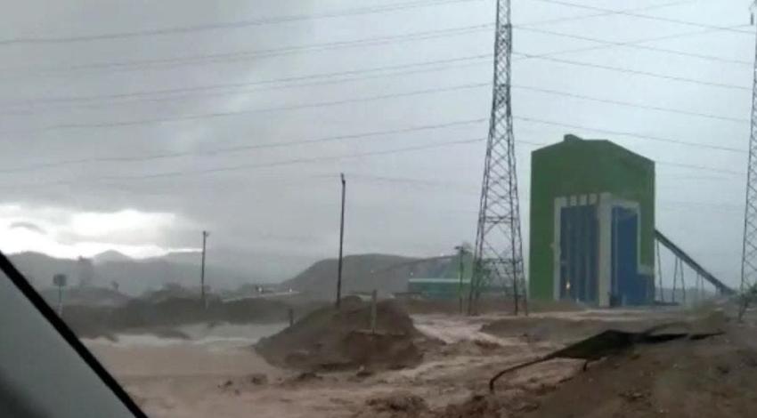 [VIDEO] Intendente de Antofagasta llama a evitar exposición ante riesgos por lluvias en Calama